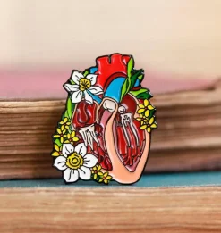 Coeur disséqué avec des fleurs - Pins-Codex Anatomicus Hot
