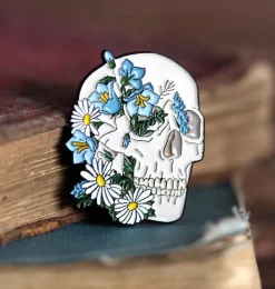 Crâne avec des fleurs - Pins-Codex Anatomicus Discount